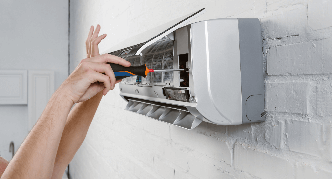 Installation of air conditioners quickly and efficiently